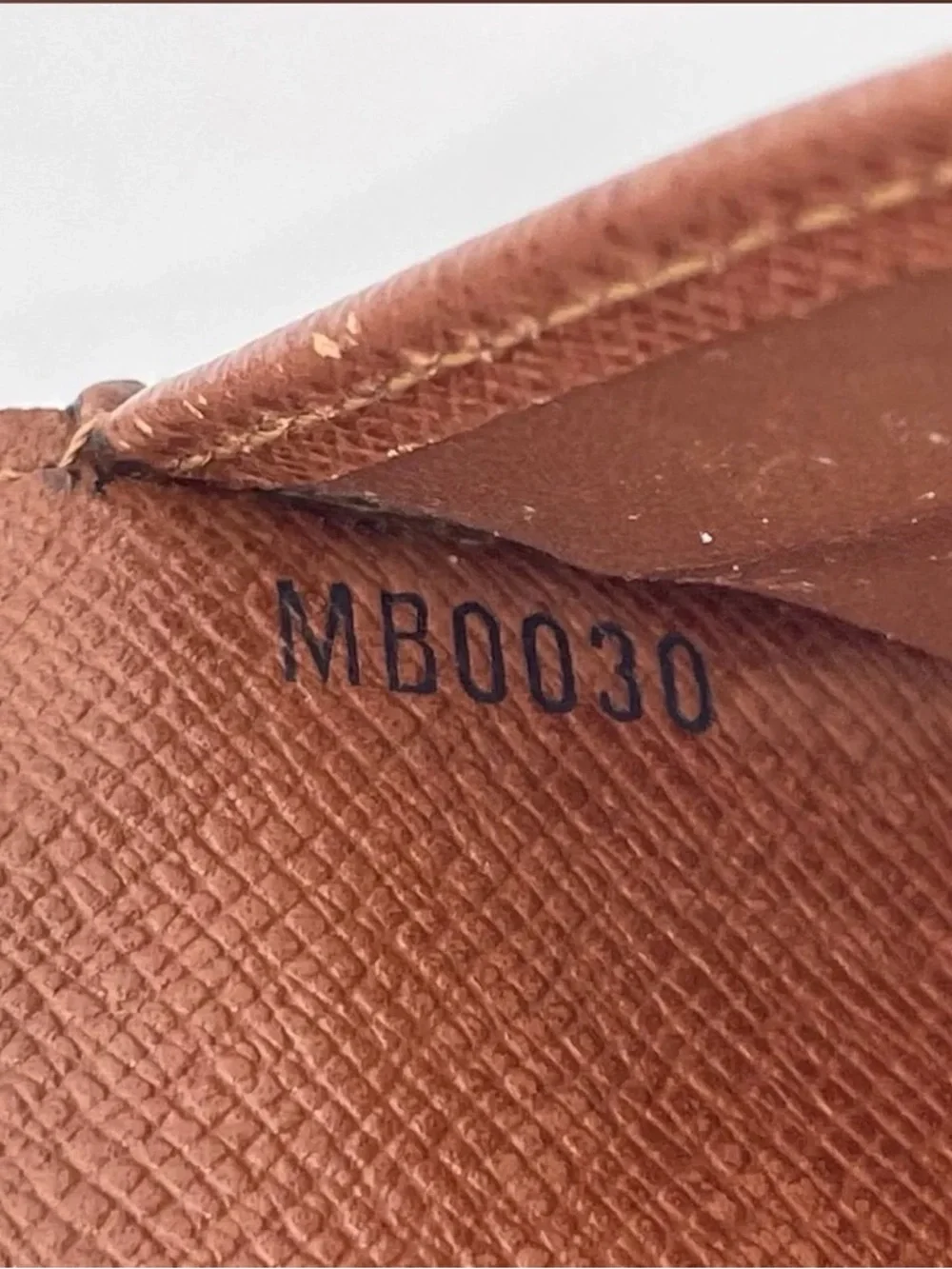 Auth Monogram Porte Trésor International Wallet